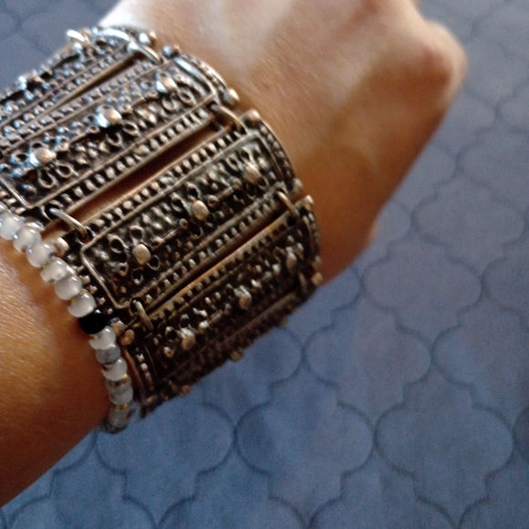 Intricate Bohemian Bracelet - Picture 6 of 7